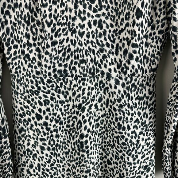 Line & Dot Holly Leopard Long Sleeve Mini Swing Dress Open Back XS Extra Small - Picture 7 of 13